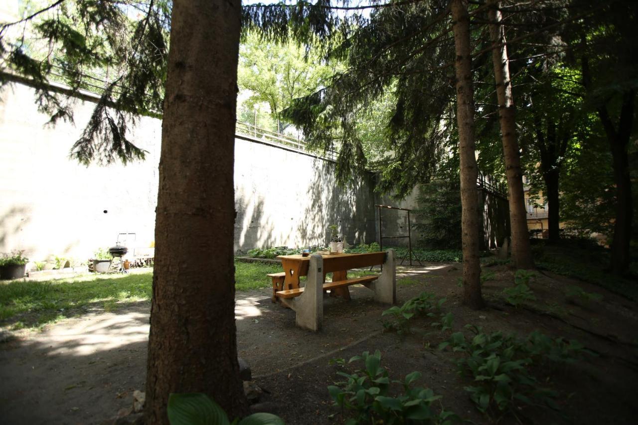 Ferienwohnung Castle Courtyard Hideaway Budapest Exterior foto